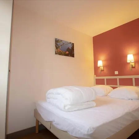 Apt At 2 Steps From The Sea With Pool Apartment Saint-Raphael (Var)